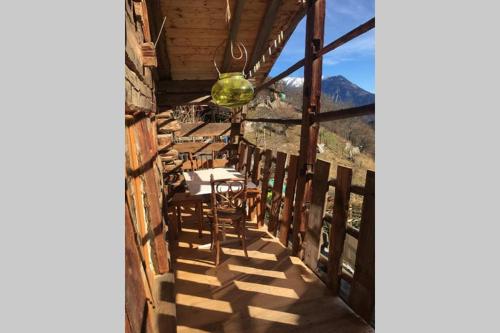  La cabane de l´homme tranquille in Le Trétien