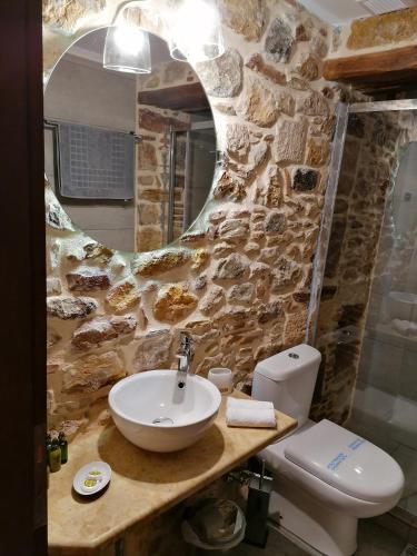 Castro Rooms Chios - image 6