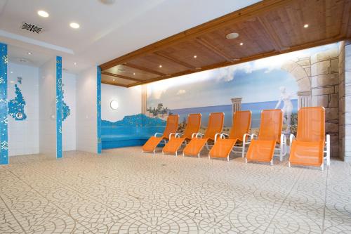 Aparthotel Tyrol - image 11