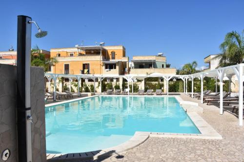 Toto Residence - Torre Lapillo