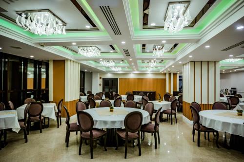 HOTEL CARPAT INN - main image