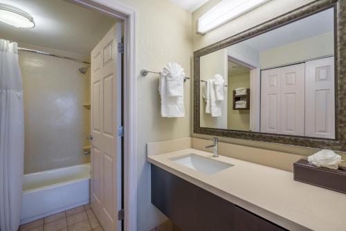 Staybridge Suites Wilmington - Brandywine Valley an IHG Hotel - image 2