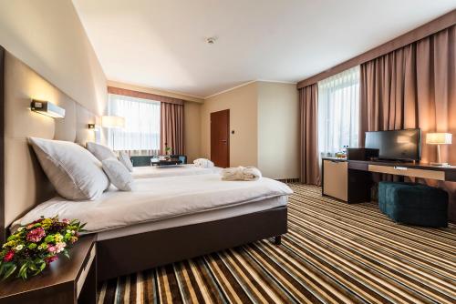 2 twin beds