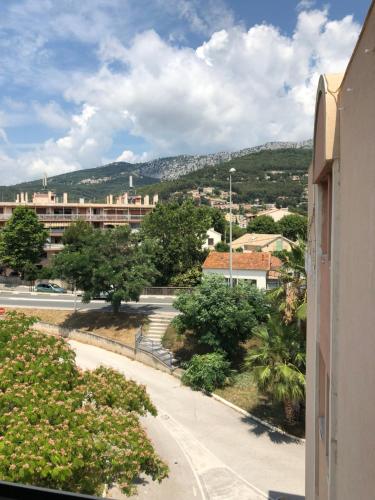 Hotel Triotel in La Valette-du-Var