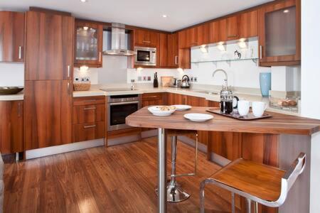 Merchants Place Apartment photo 2