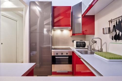 Stylish Apartment in the heart of Torino - image 8