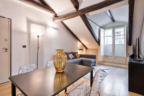 Stylish Apartment in the heart of Torino - image 9
