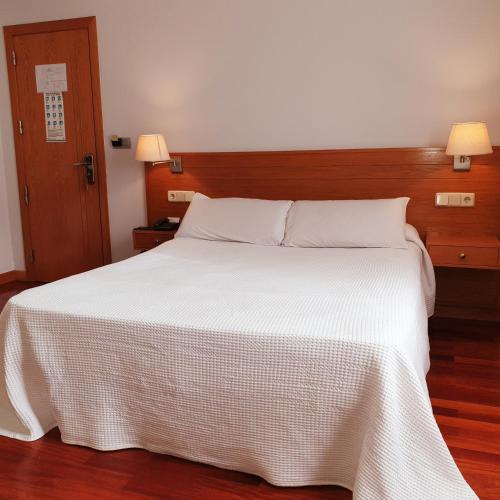 Hotel Arteixo - image 3