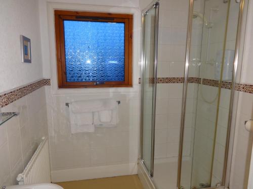 Aberdour Guest House - image 2