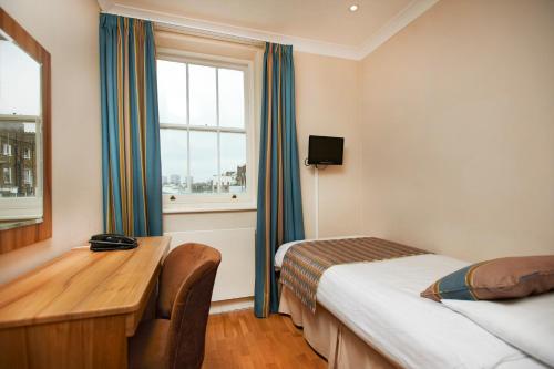 Royal Eagle Hotel - image 12
