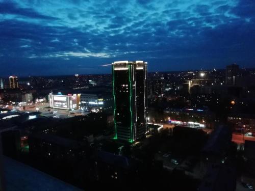 ЛЮКС - 24 этаж, Панорамныи вид на центр города
