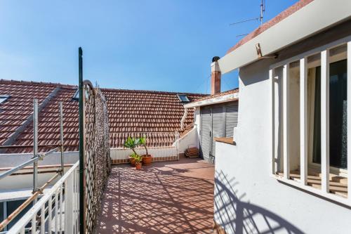 Libertà Frame Apartment - Terrace and Etna view - image 8