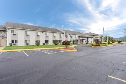 Econo Lodge Painted Post - Corning