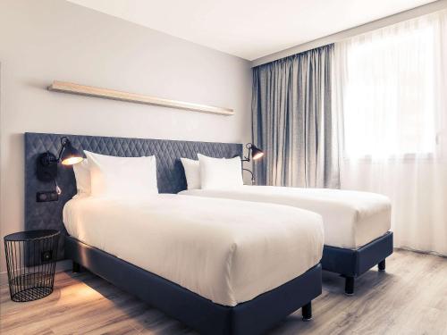 Wojo Coworking Paris - Mercure Gennevilliers | Location salle de réunion