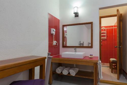 Hotel Posada El Cid Room Type - Budget Double Room