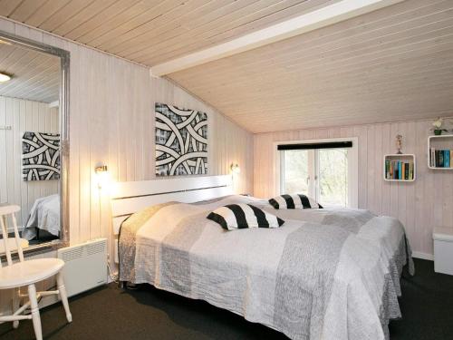 Two-Bedroom Holiday home in Blåvand 23