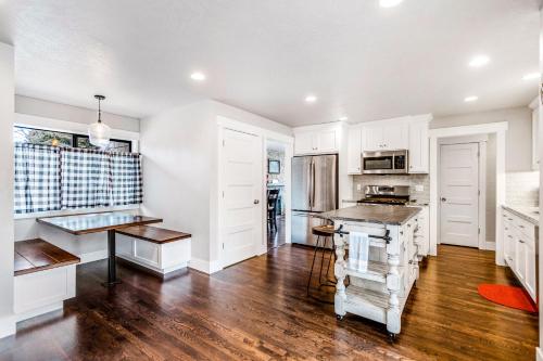 Downtown Coeur d'Alene Retreat - image 4