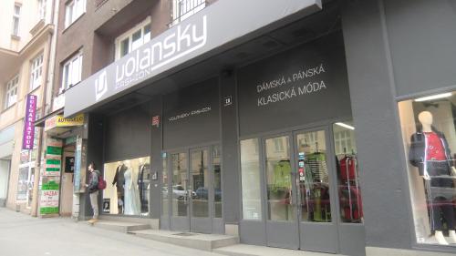 HU, Praha