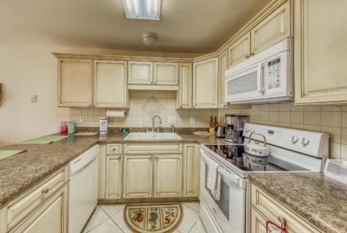 Grand Caribbean - image 2