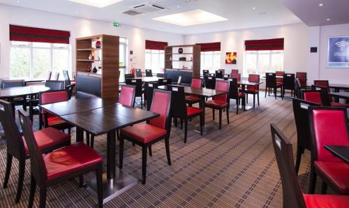 Holiday Inn Express Stoke-On-Trent an IHG Hotel - image 12