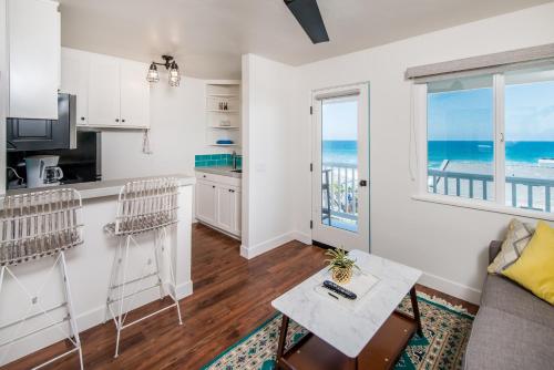 Pacific Villas: Unit 3 - image 3
