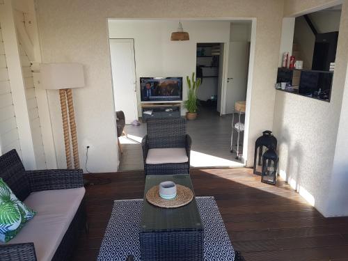 Appartement T4 Duplex Saint-François 1