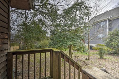 Pet-Friendly Carrboro Cottage Less Than 1 Mi to Carr Mall