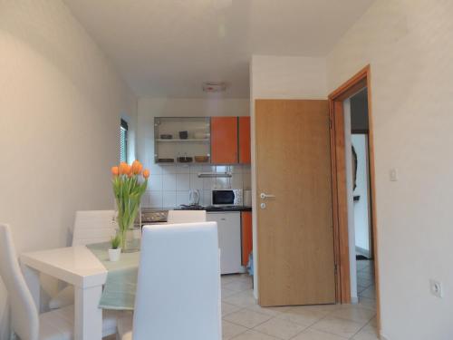 Apartments Suljic - Cash Only Property in Stari Grad