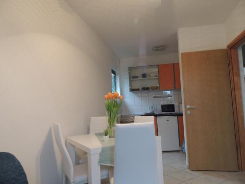 Apartments Suljic - Cash Only Property in Stari Grad