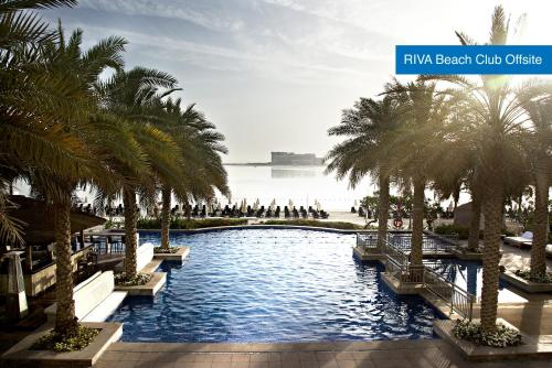 Movenpick Hotel Jumeirah Lakes Towers