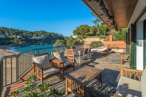 SR-39 BEGUR SA RIERA 6 PAX Begur