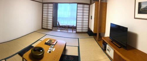 Japanese-Style Room - Non-Smoking