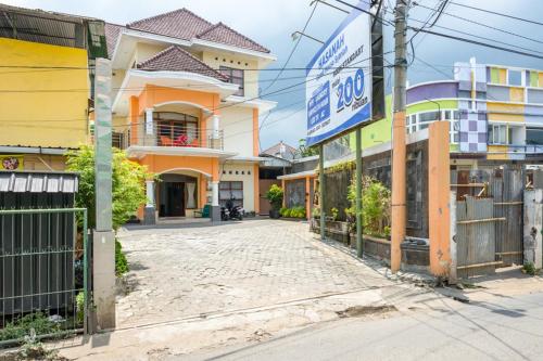 RedDoorz Syariah @ Jalan Simpang Gajayana