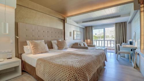 room detail thumbnail 0