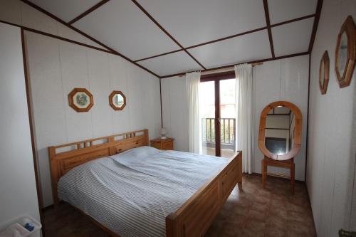 Domaine de vacances à 600m de la plage villa 3 chambres 7 couchages WIFI terrasse parking animations et piscines en supplément LRPDSE7 gîte à louer Portiragnes