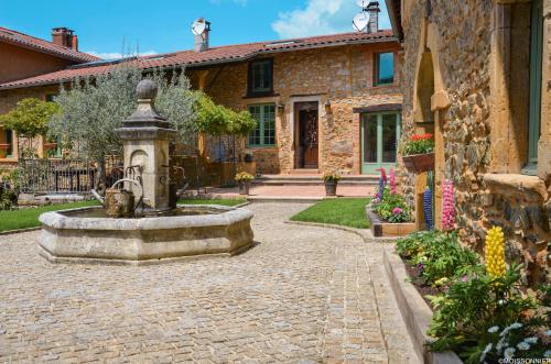 Studio et colocation - Gîte Les 7 fontaines chambre d'hôte Courzieu
