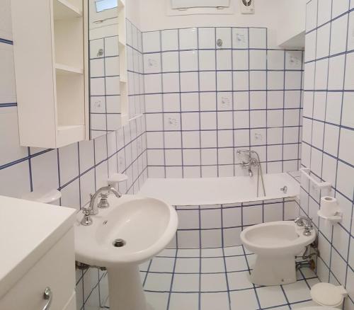 Bathroom, Maridea - Salina in Ponza