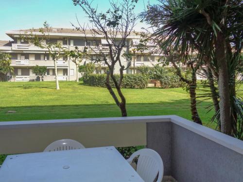  Apartment Green Marine- Palme- Ismare-1 by Interhome in Silvi Marina