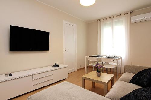MUNNE - Spacious apartments next to FC Barcelona, Barcelone