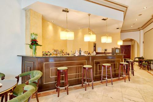 Hotel Roger De Lluria - image 4