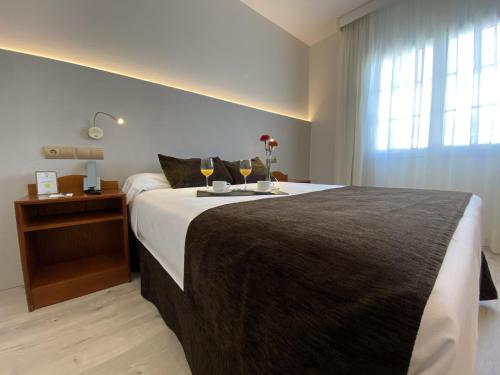 2 twin beds