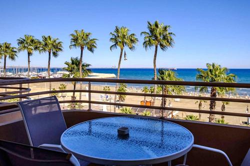 Les Palmiers Beach Boutique Hotel & Luxury Apartments - image 4