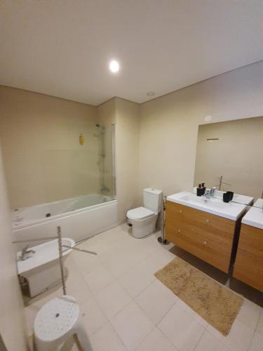 Aptº T2 Duplex - S. Pedro III - image 8