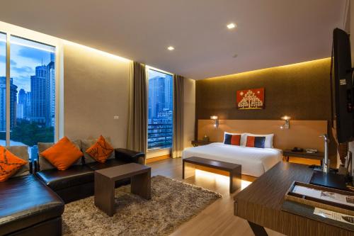 Guestroom, Hotel Solo Sukhumvit 2 (SHA Extra Plus) in Bangkok