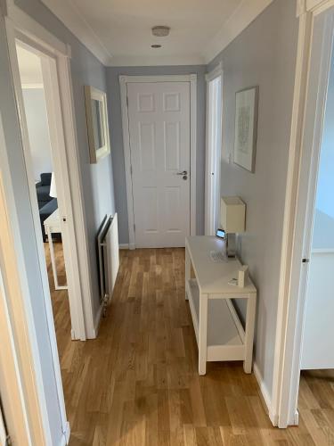 Flat One, 212 Eaglesham Road, East Kilbride, Glasgow, Glasgow (photo 3)