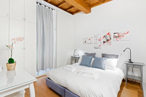 Florence City Center Flat Via Dei Neri - image 4