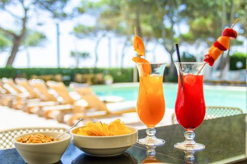 American Hotel - image 13