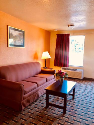 Americas Best Value Inn and Suites Hope