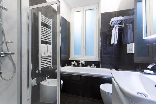 Relais de l'Opera Luxury Rooms, Rzym (zdjęcie 4)