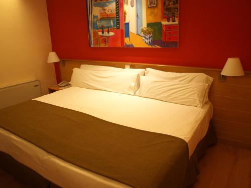 1 queen bed